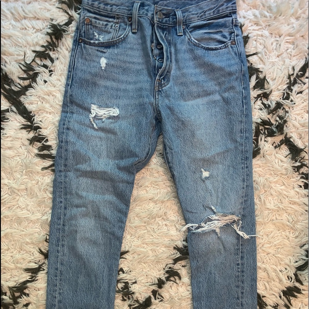 Levi’s 501 Skinny 27x28 Can’t Touch This